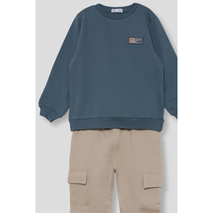 Conjunto niño sudadera petróleo y beige y pantalón jogger cargo, bolsillos laterales y puños elásticos | Color: Petroleo | Street Monkey