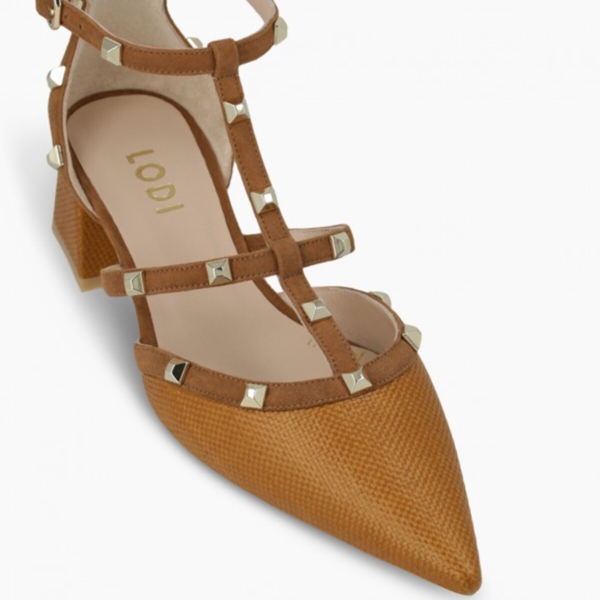 ZAPATOS DE SALÓN MARRONES CHEMENTO