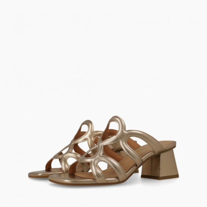 SANDALIAS DORADAS MIL5213-GO