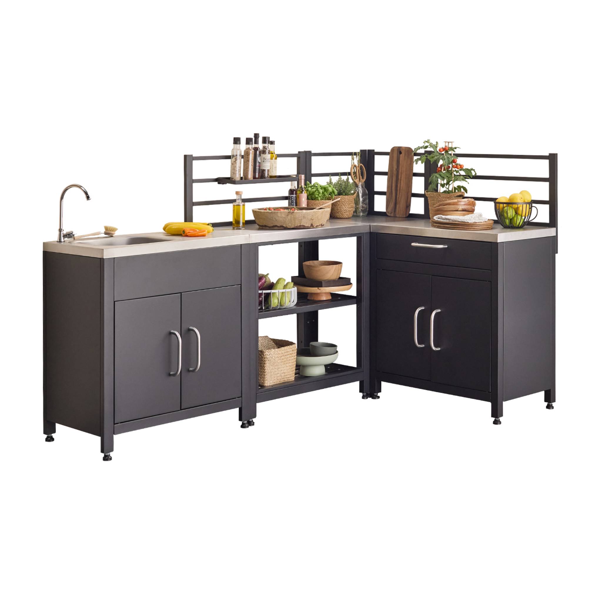 Cuisine extérieure avec 4 modules en acier. meuble avec évier. étagères. tiroirs. rangements