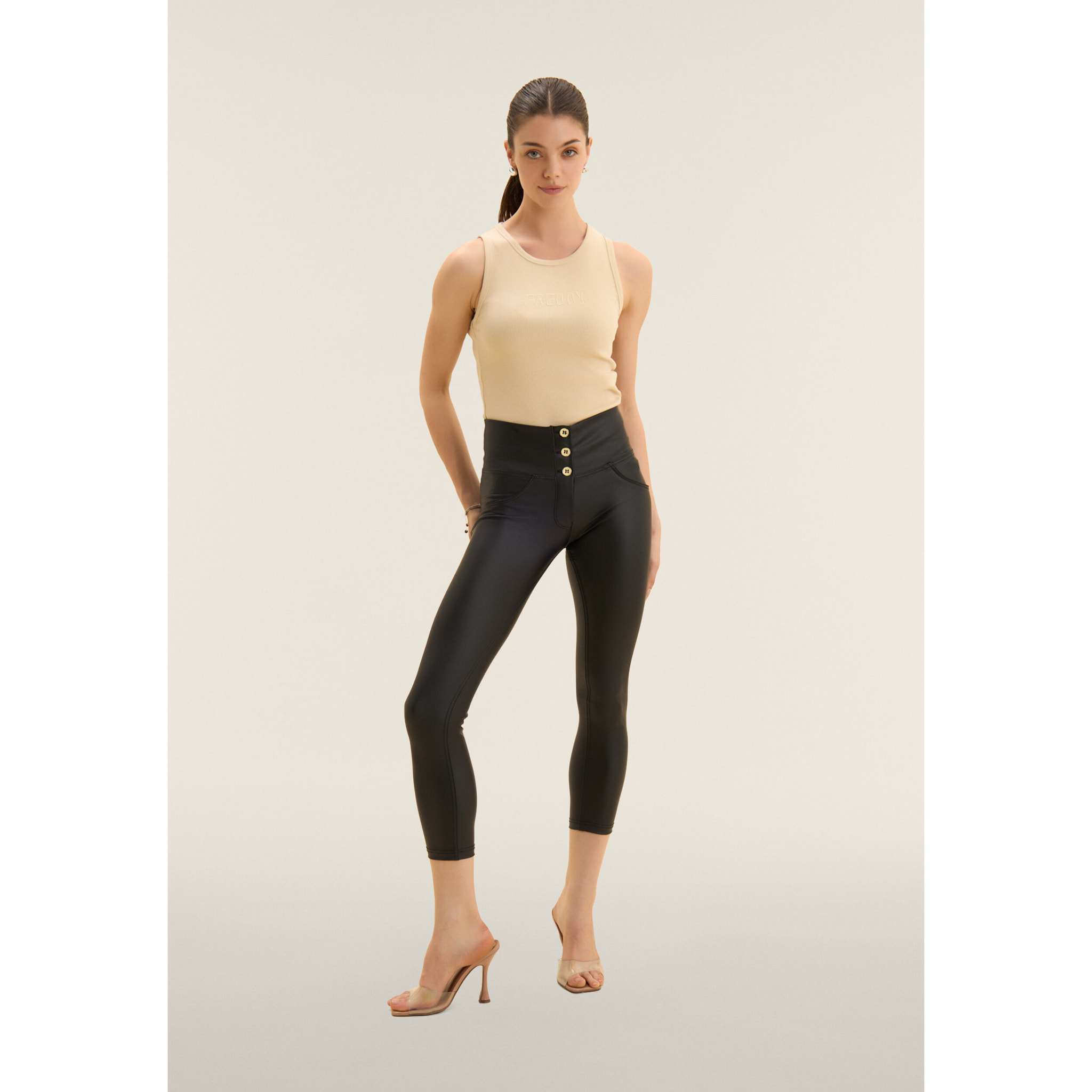 Pantaloni push up WR.UP® 7/8 vita alta bottoni similpelle