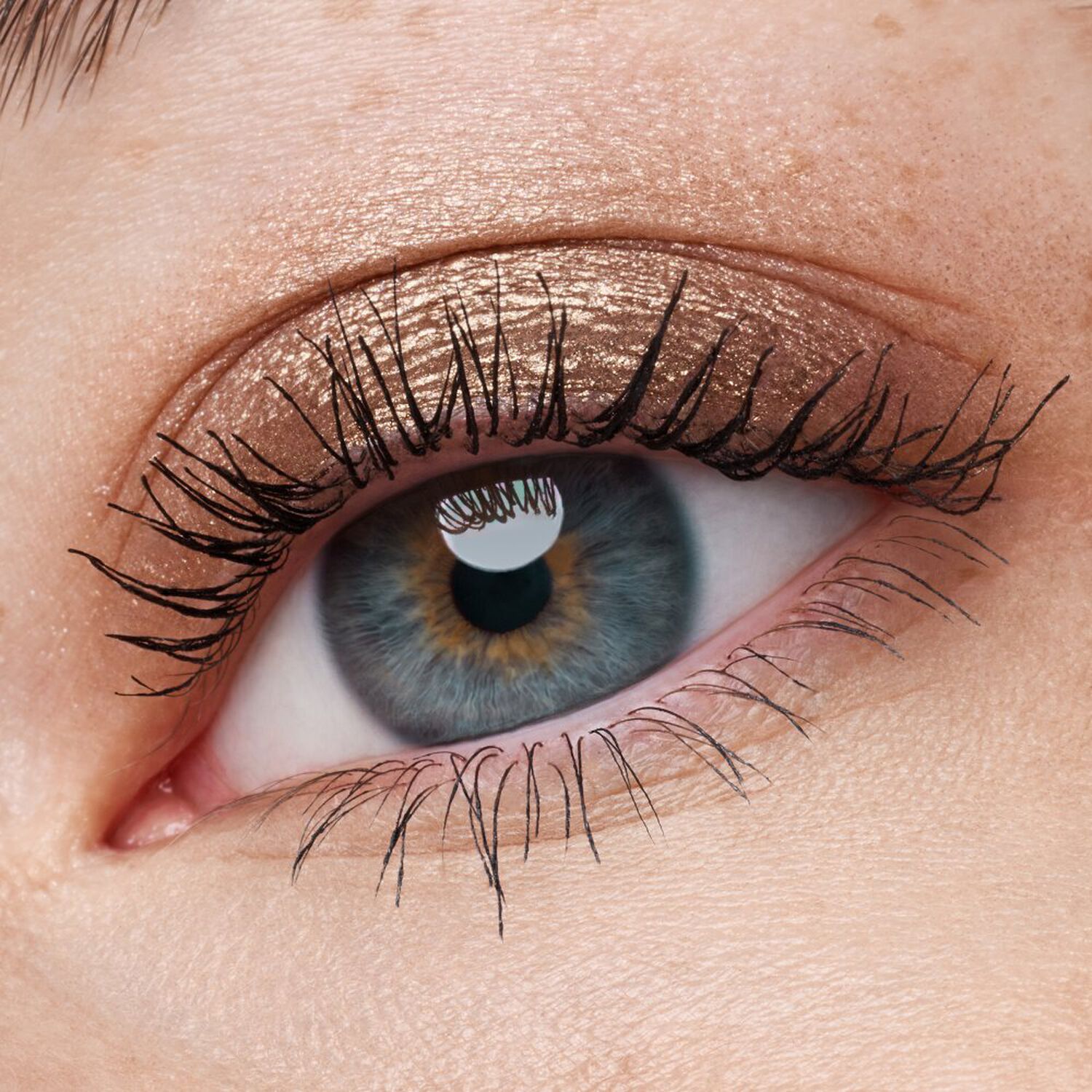 Metallic Spark Cream Eyeshadow - Fard à Paupières en Crème Longue Tenue