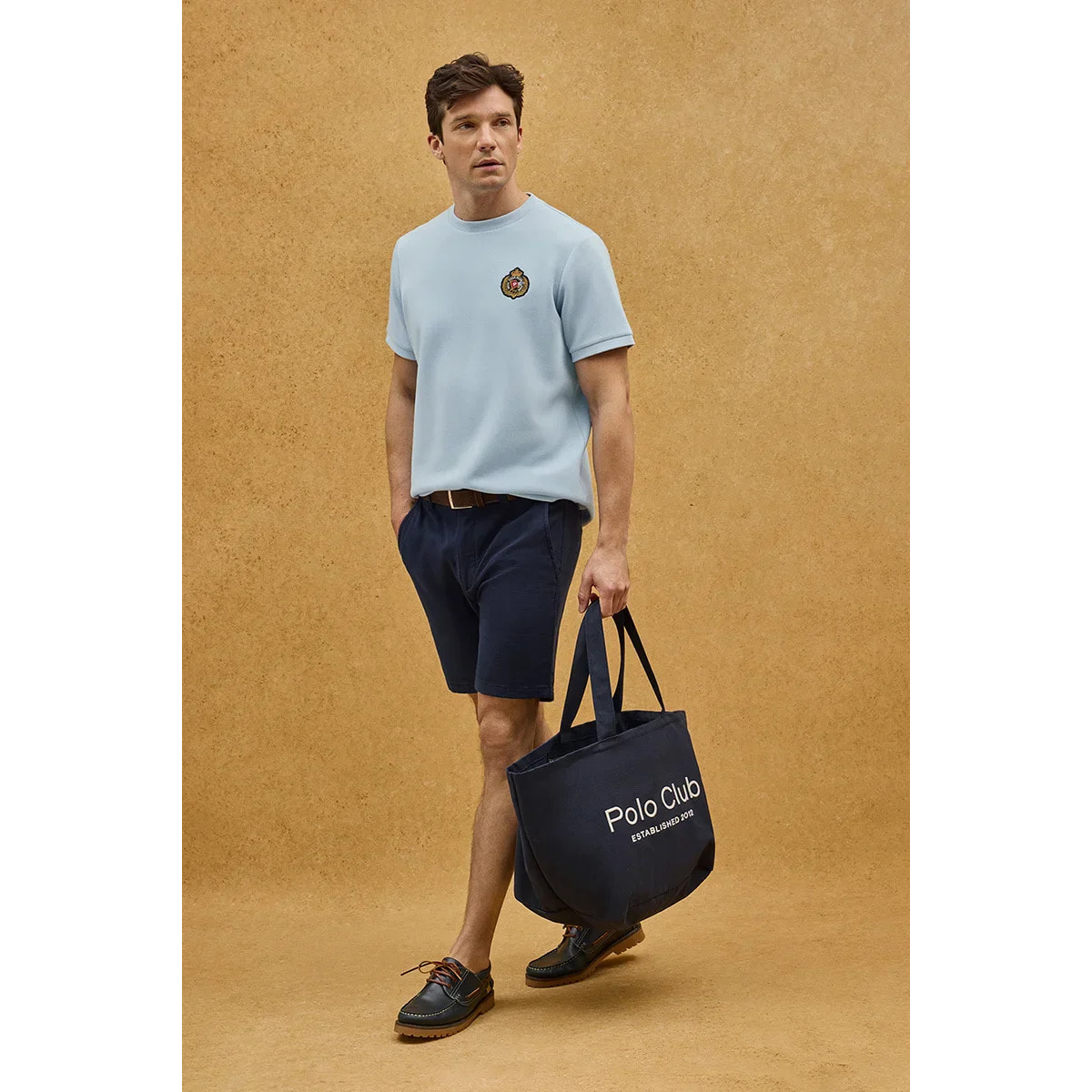 Camiseta azul claro de manga corta con logo náutico Polo Club