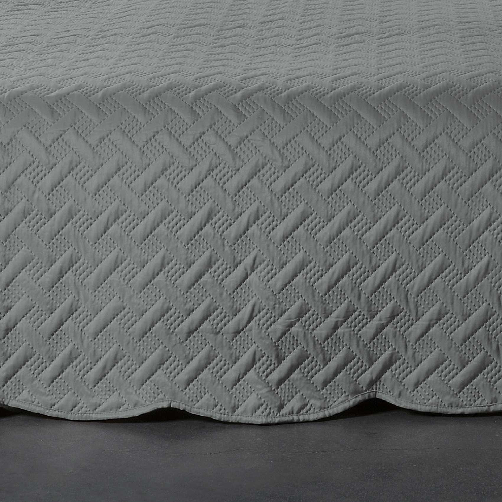 Couverture molletonné surpiquage graphique - Gris Foncé