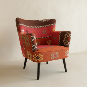Fauteuil en kilim brodé main et pieds en bois noir CHAQUIRAS