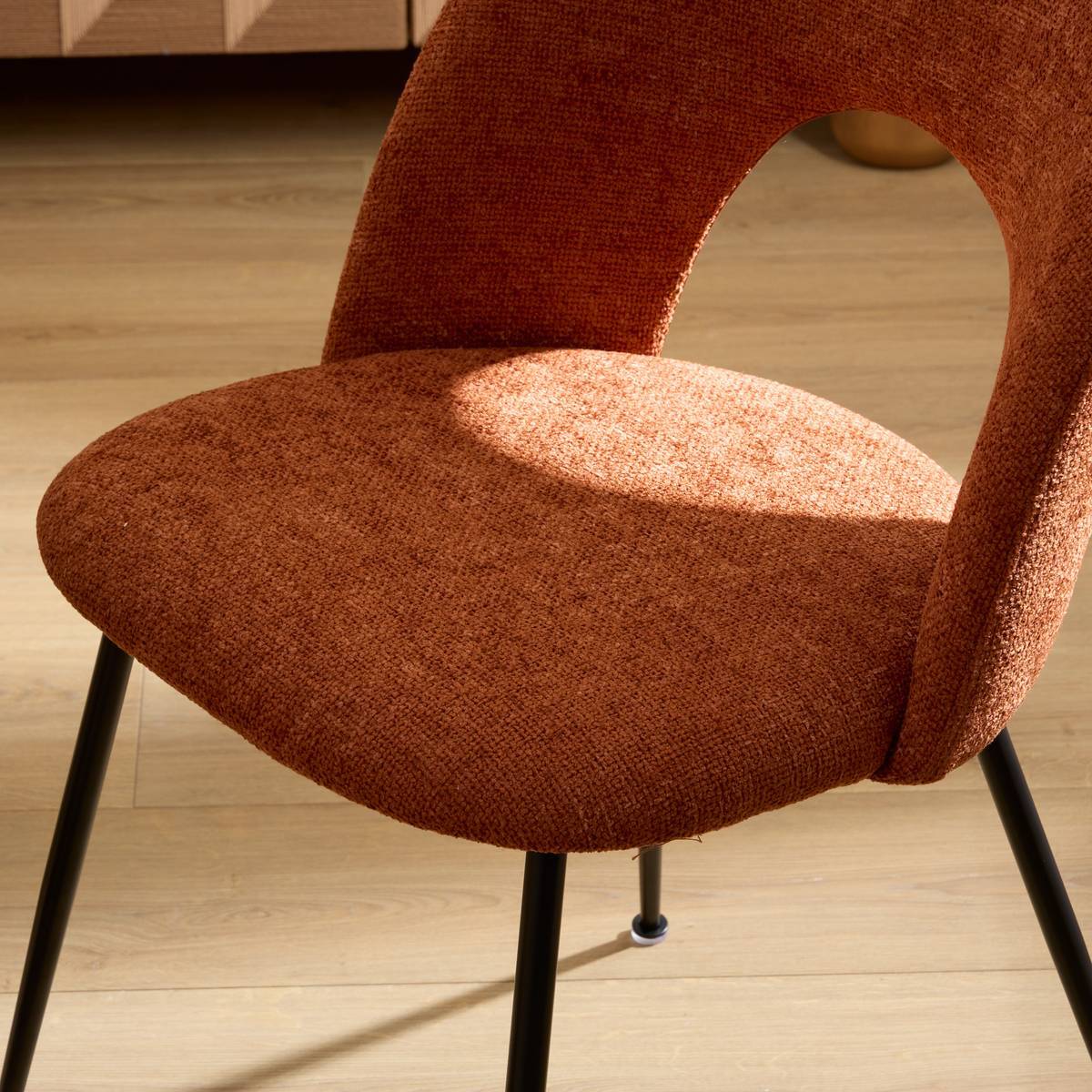 Chaise Raven H.81cm rouge