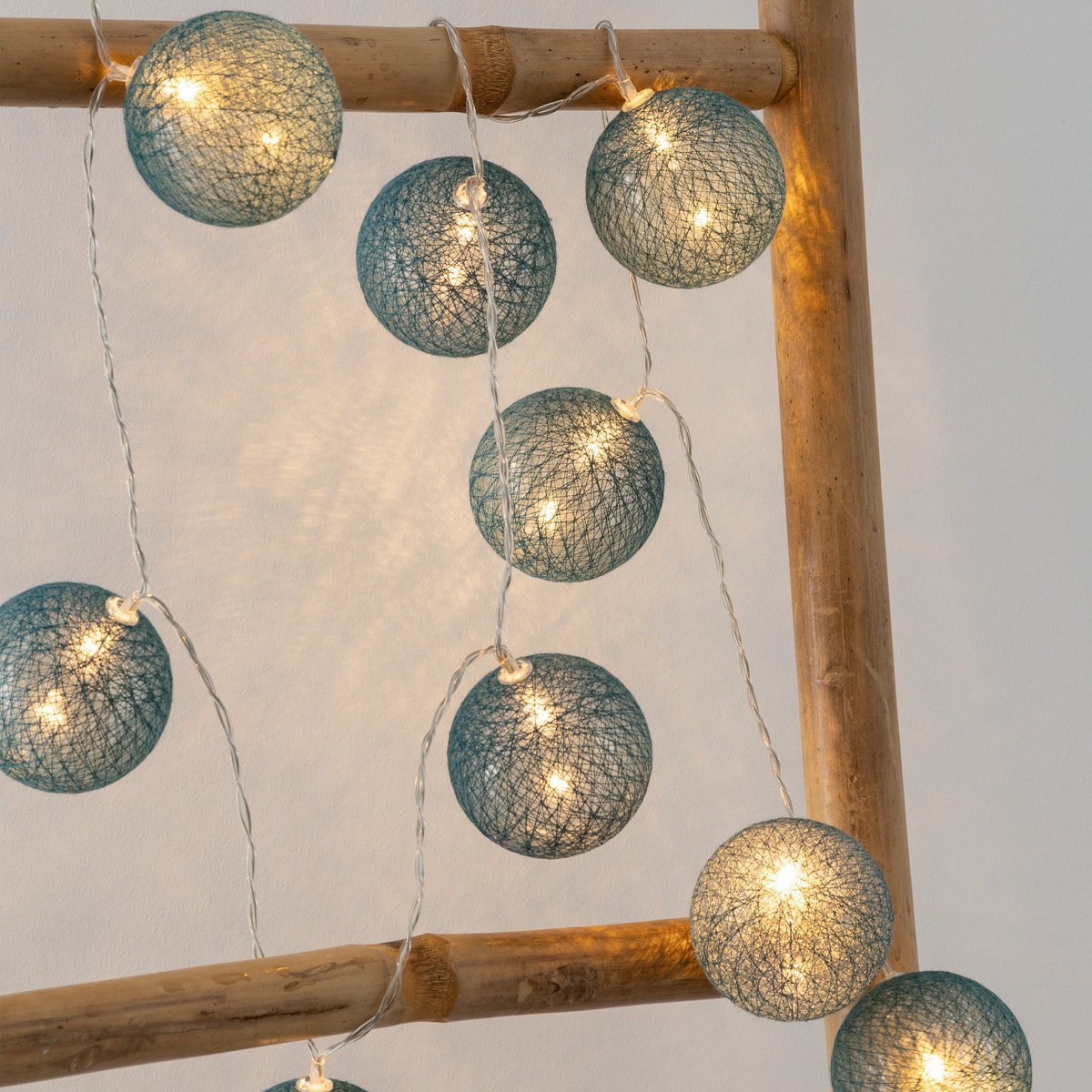 Guirlande led à pile "Tara" 10 boules lumineuses L165cm