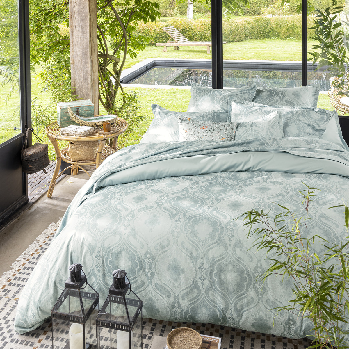 Taie d'oreiller imprimée en satin de coton bio, SHALIMAR, Bleu baltique