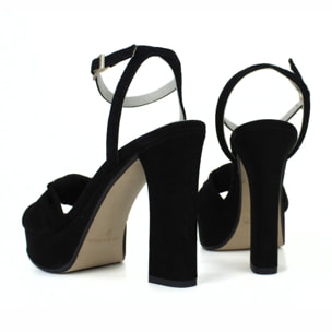 Sandalia plataforma con anilla al tobillo. Tacón 9 cm