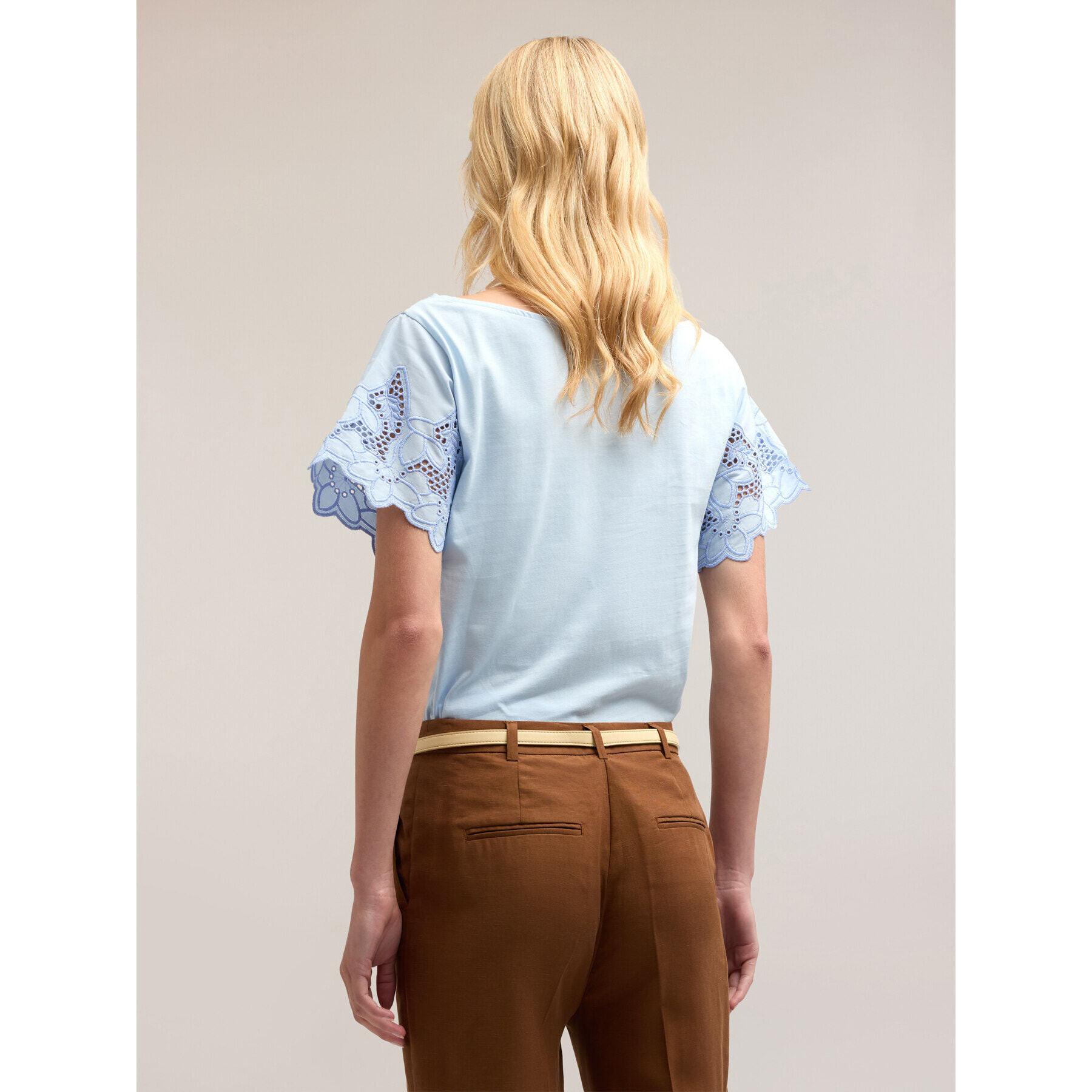 Motivi - Camiseta con mangas bordadas - Light - blue