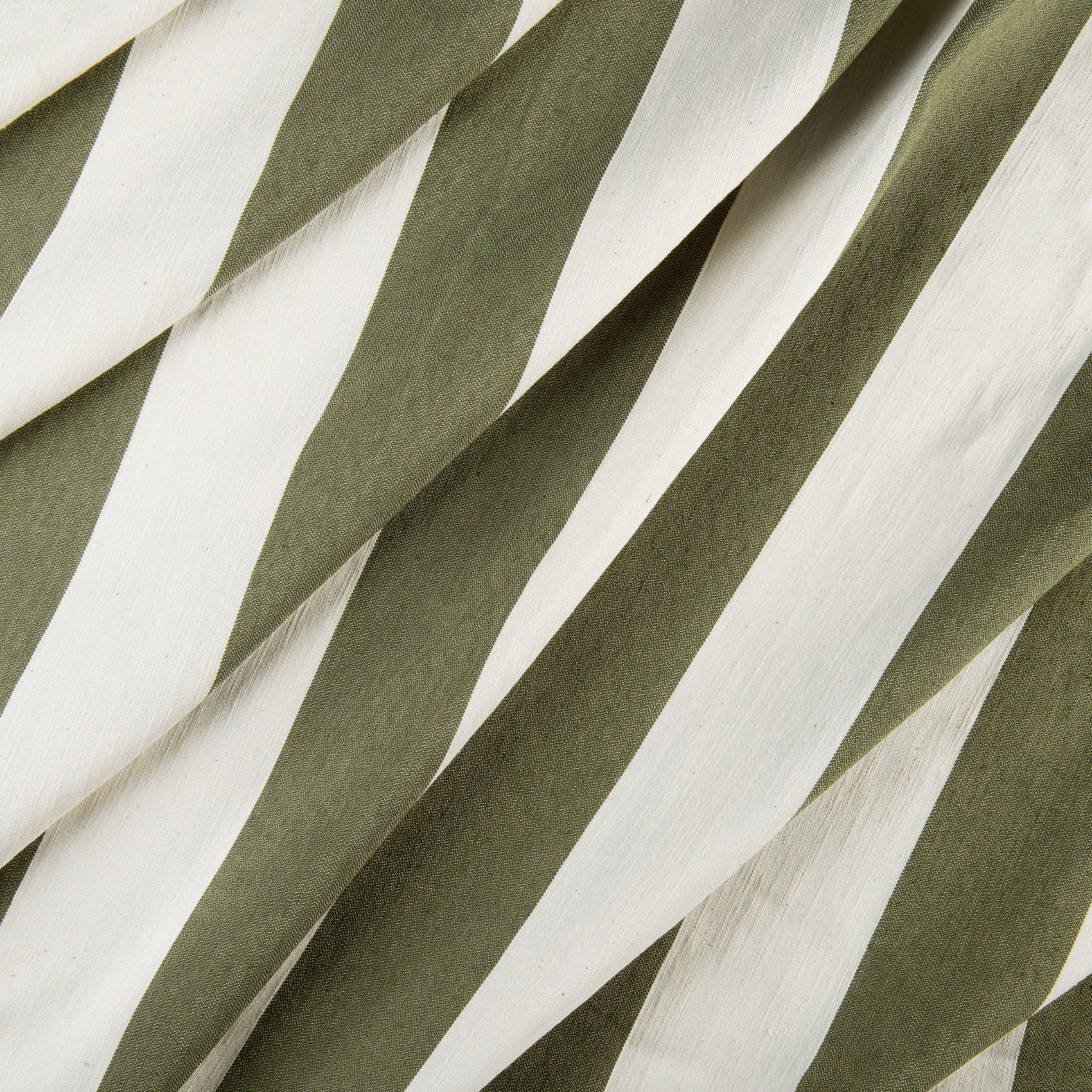 Rideau à rayures verticales en armure satin avec œillets - Vert