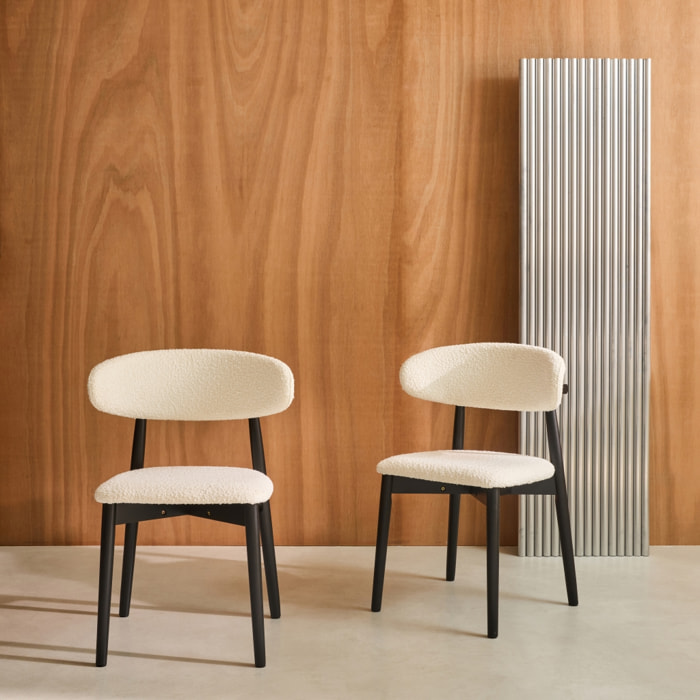 Lot de 2 chaises en bois d'hévéa noir et tissu bouclette blanc crème
