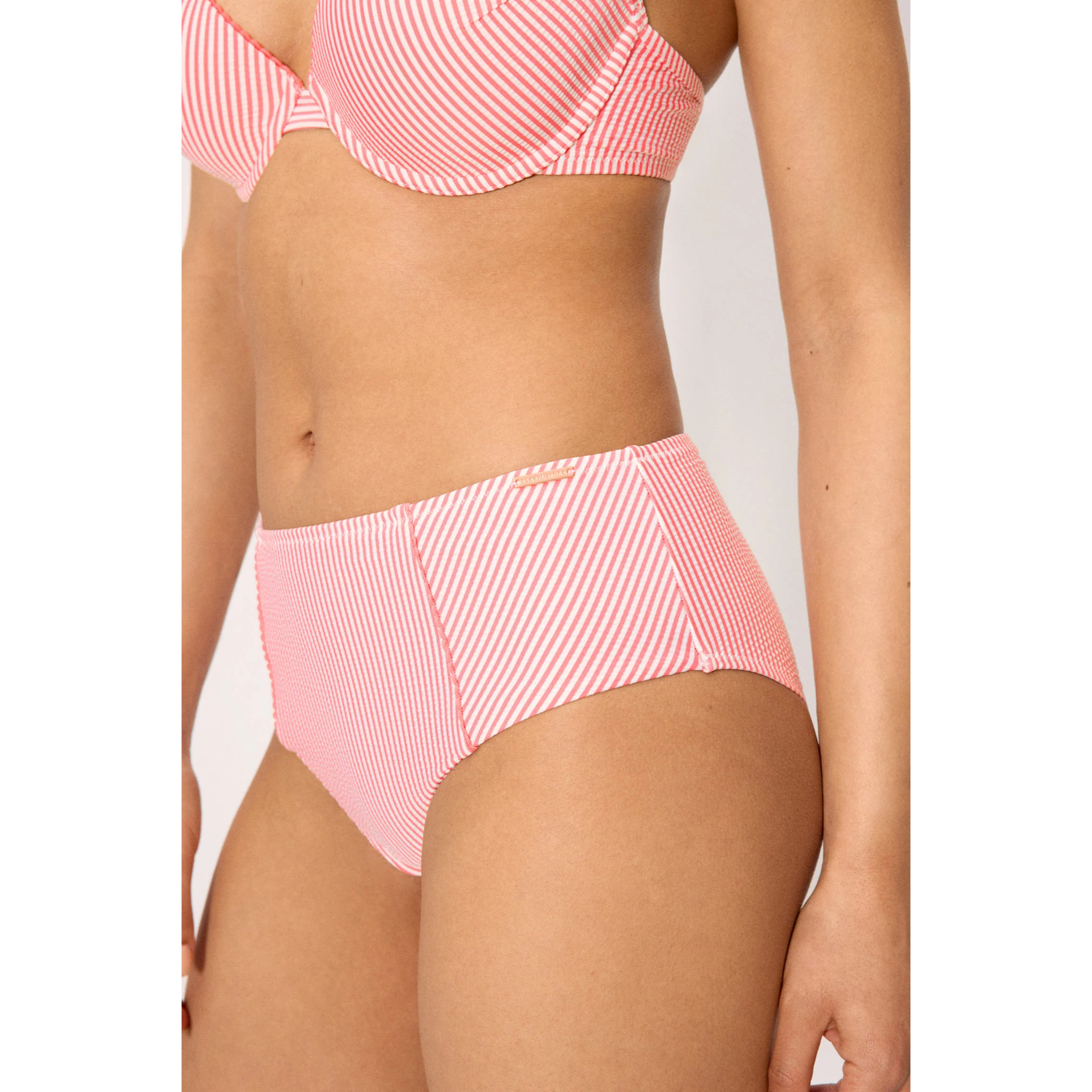 Slip bikini vita alta modellante