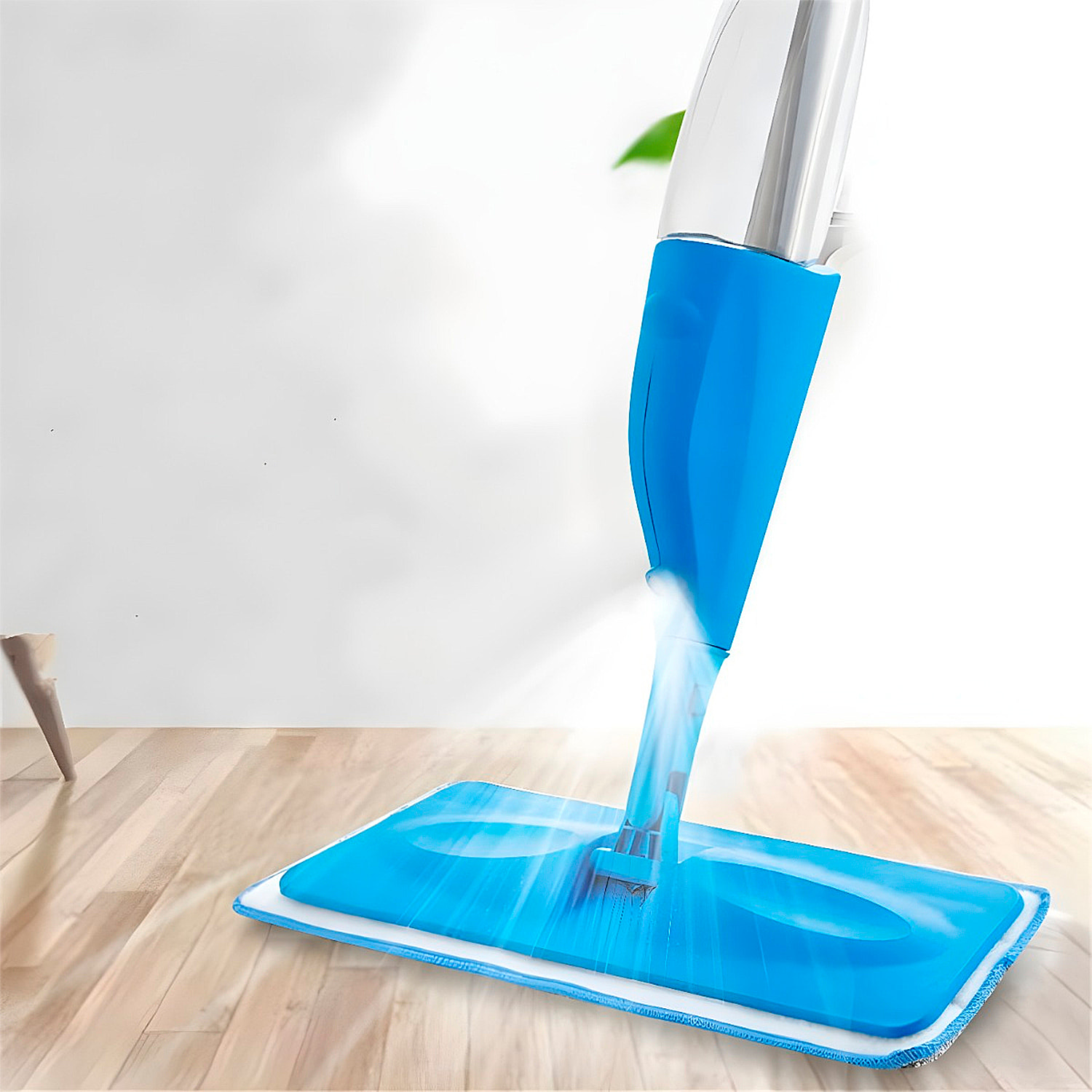 Mopa con serbatoio di liquido e testa rotante a 360º.