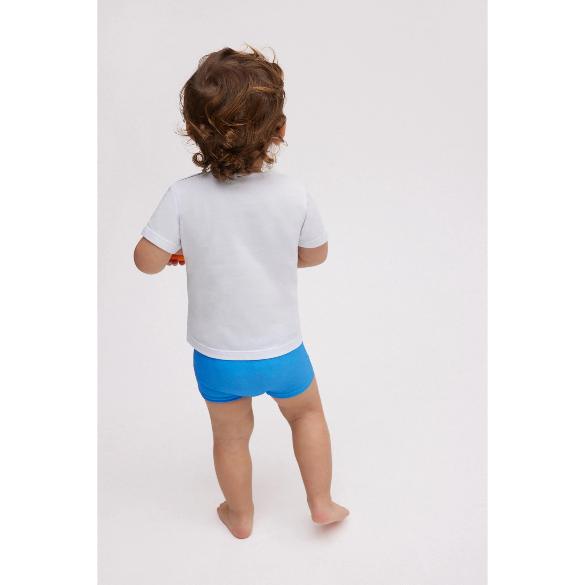 Set baby composto da costume boxer e maglietta bianca polipo