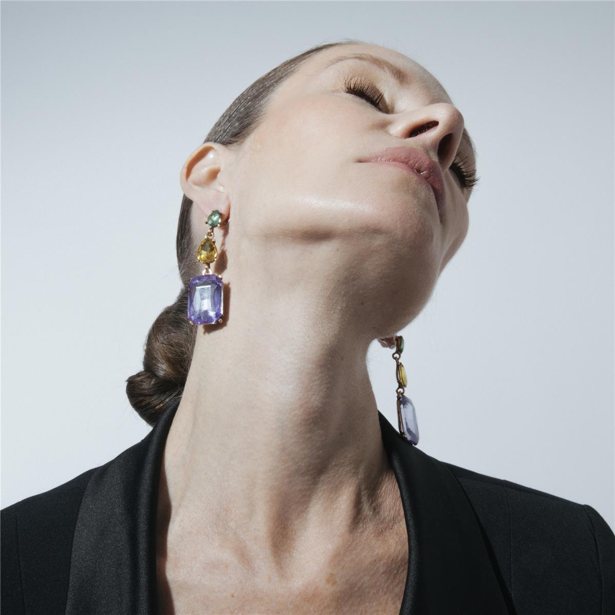 Pendientes Lux by Lux acabadoss en oro amarillo 18k