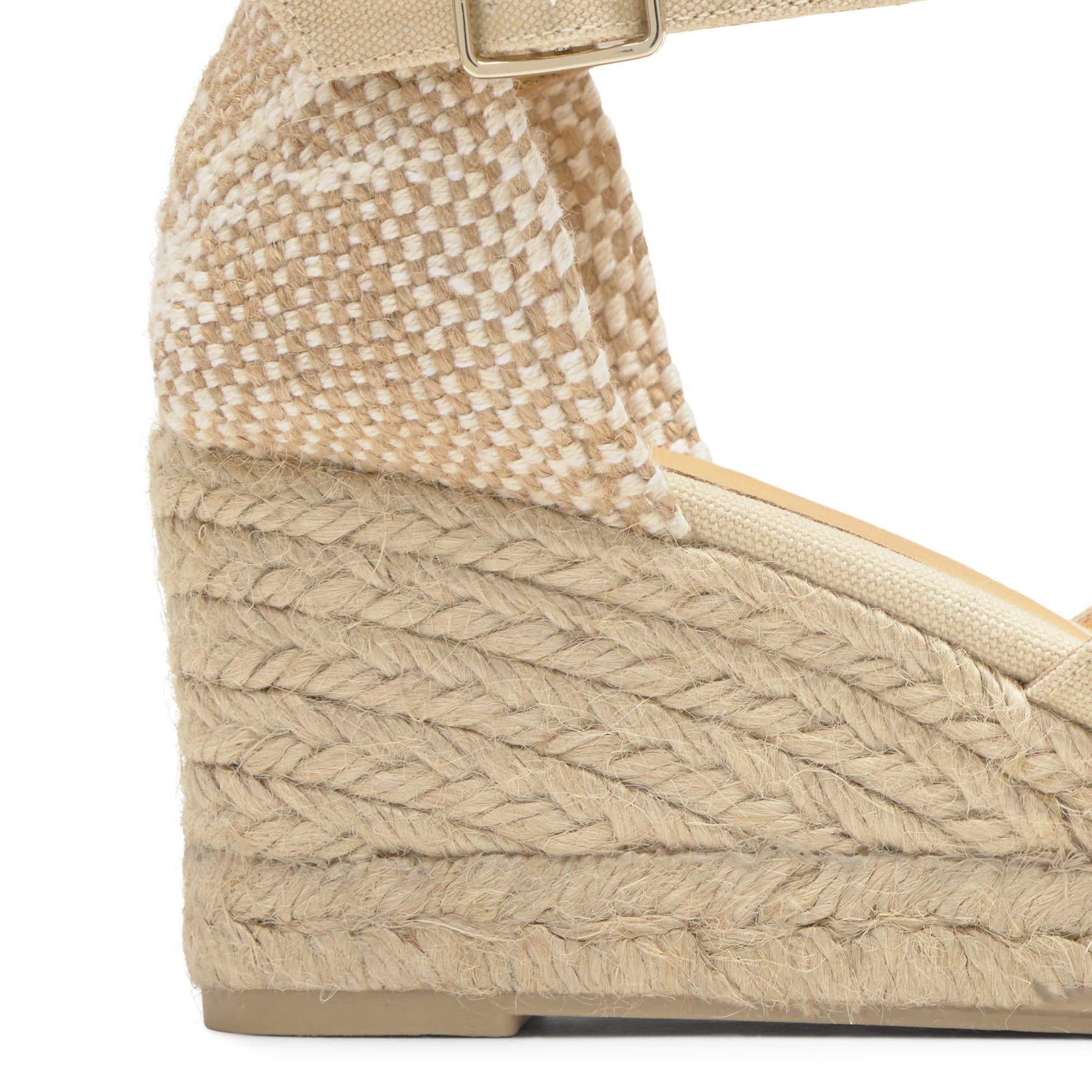 Sandalia cuña Bruna beige mujer 7cm