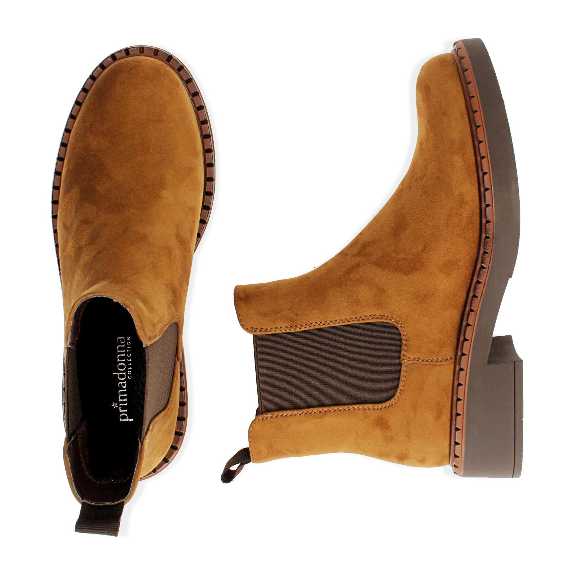 Chelsea boots cognac in microfibra, tacco 4,5 cm