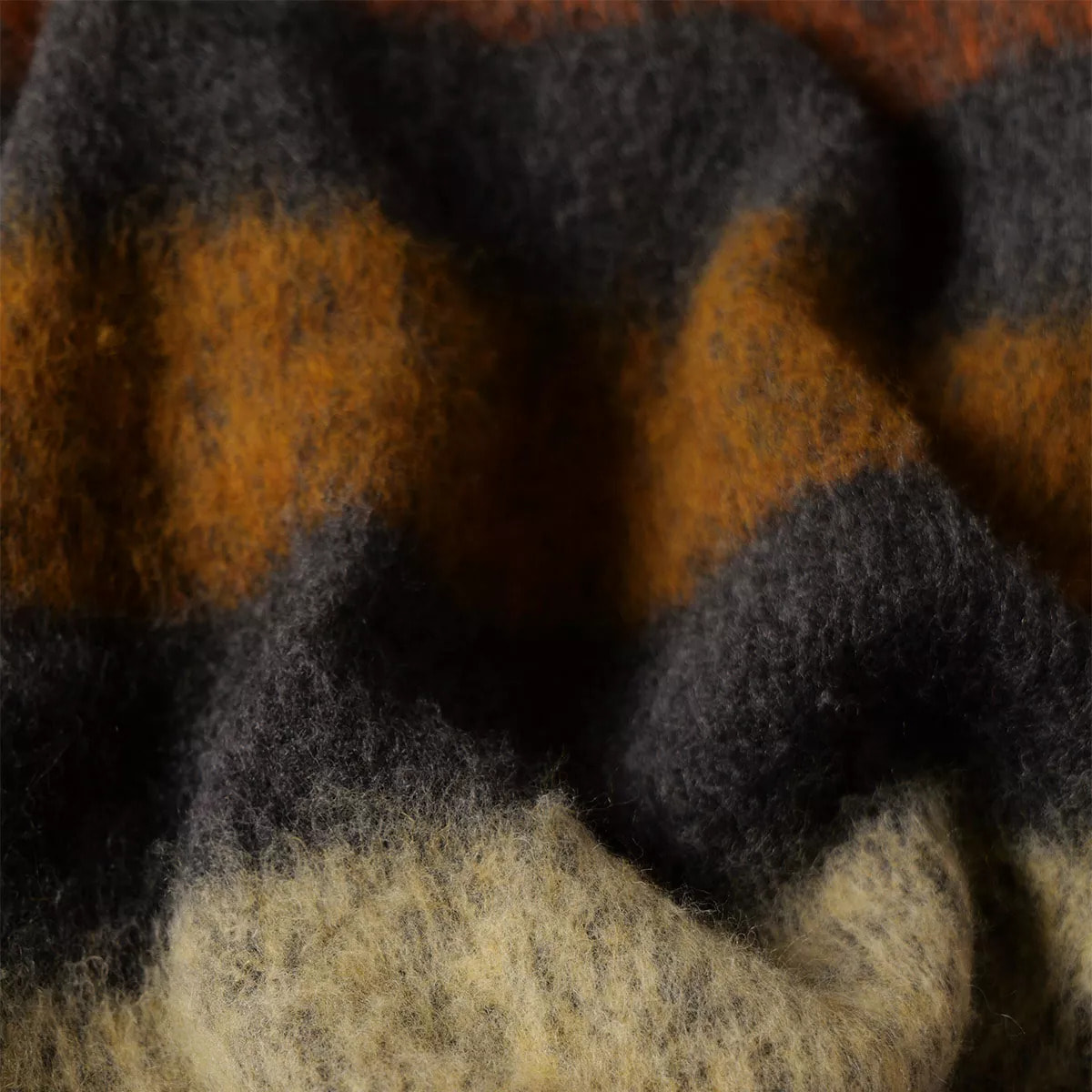 Plaid laine & autres fibres 200 g/m² motif jacquard orange anthracite Mohaira shetland onyx