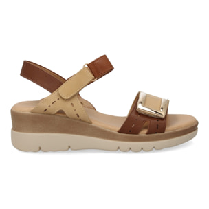 Sandalia de cuña mujer diseño moderno