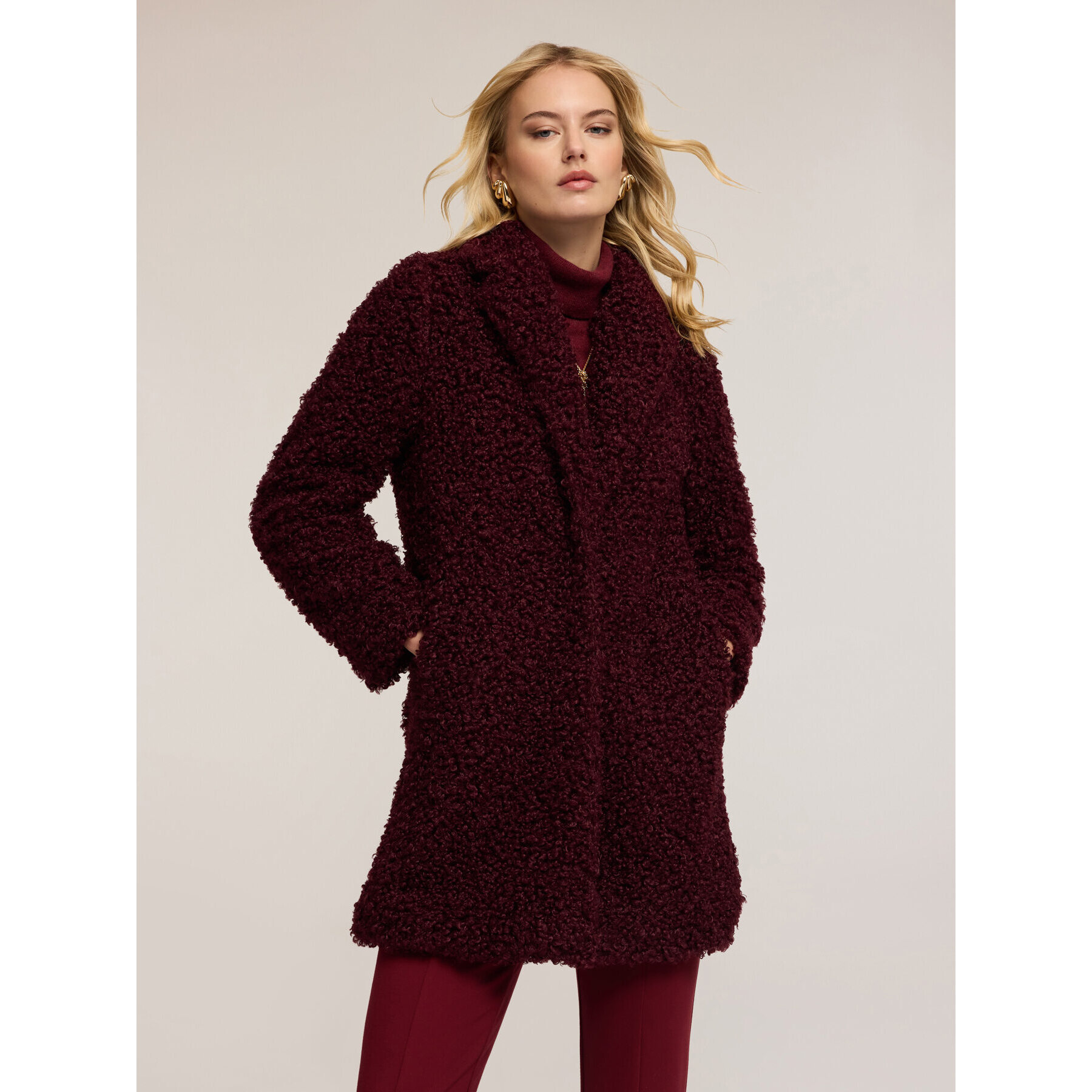Motivi - Cappotto oversize in panno bouclé - Bordeaux