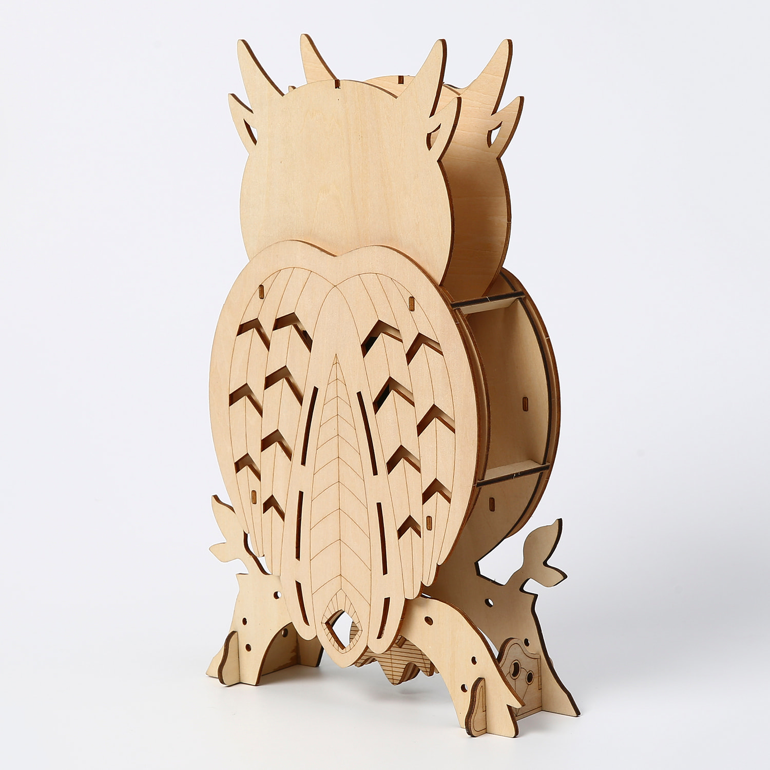 Maqueta de Madera 3D, diseño de Reloj con forma de Búho. 46 piezas.