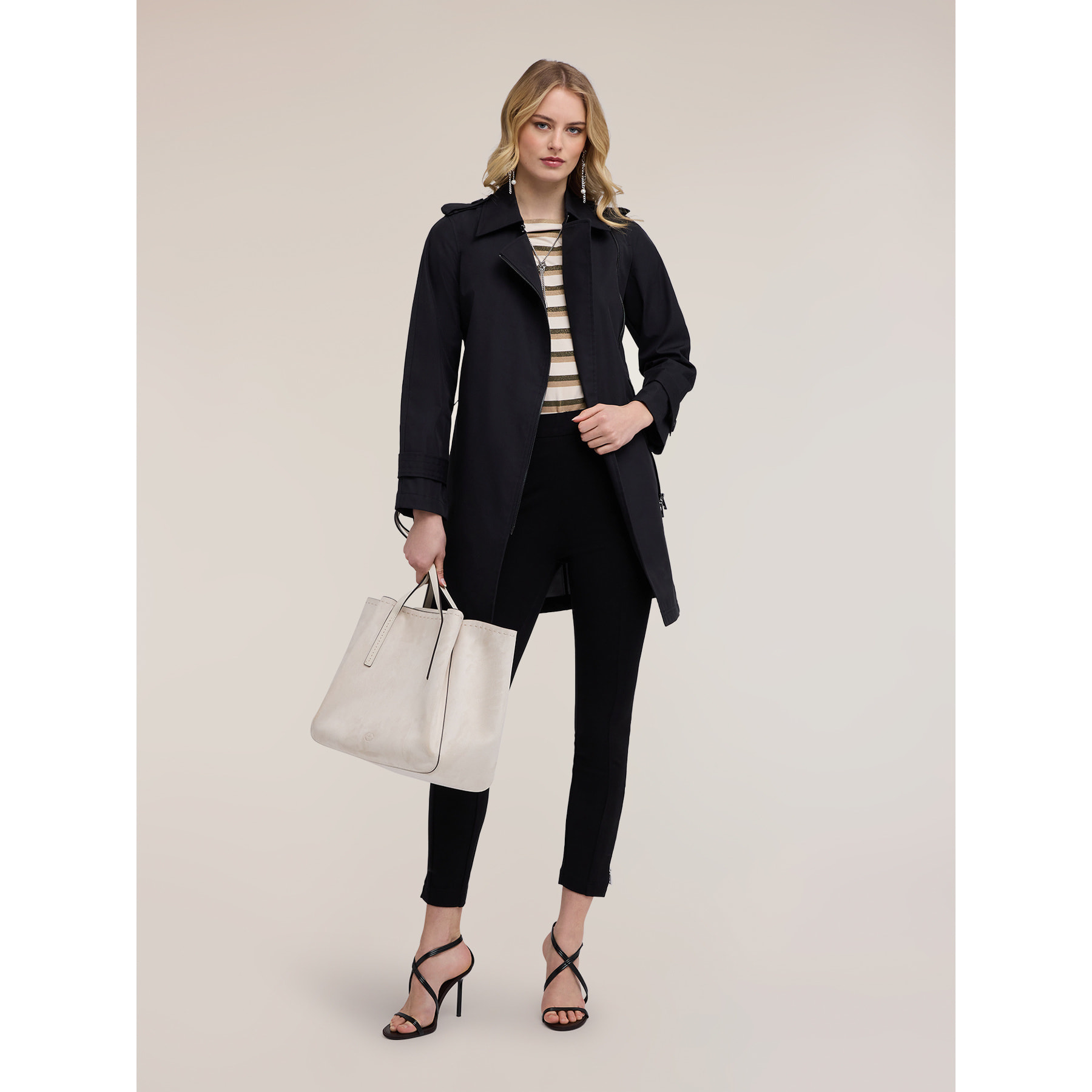 Motivi - Trench in gabardine con chiusura asimmetrica - Nero