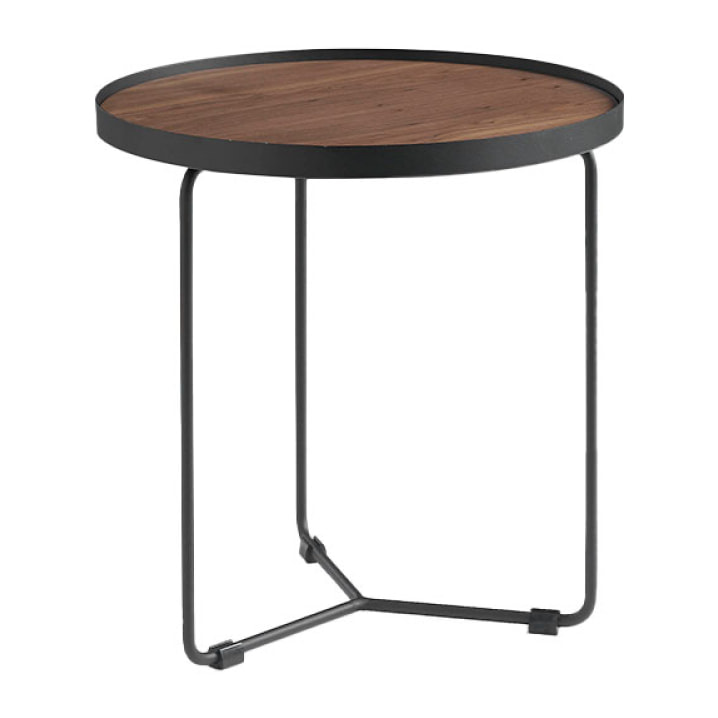 Mesa de rincón de Angel Cerda de nogal 50x50x50cm