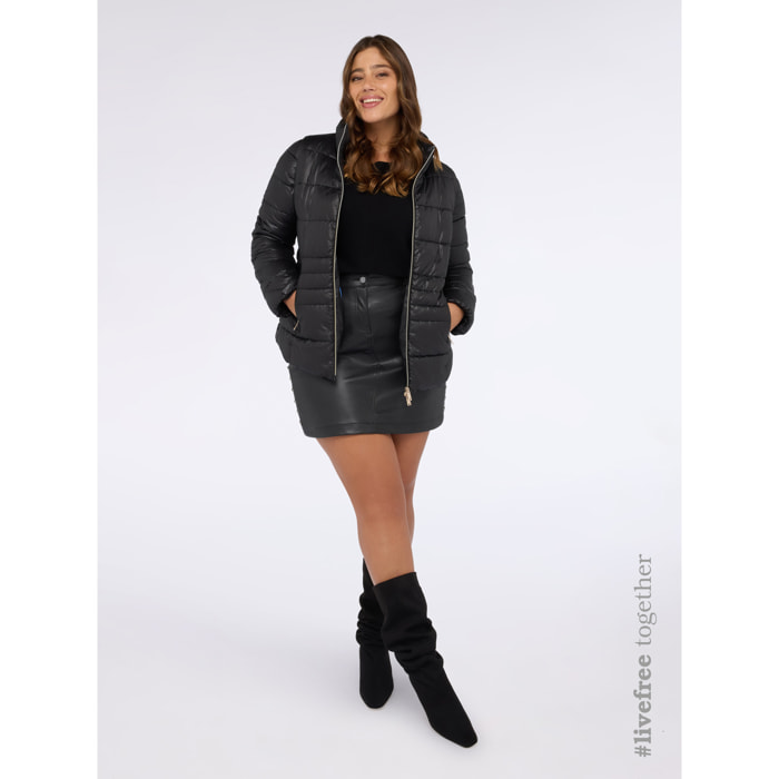 Fiorella Rubino - Piumino trapuntato con collo alto - Nero