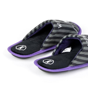 Pantuflas infantiles de estar por casa "Wednesday"