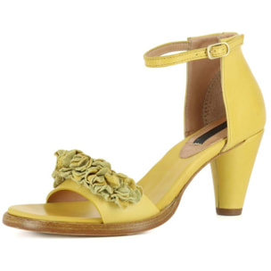 Sandalias con tacón S990A RESTORED SKIN CEYLON YELLOW / MONTUA color Ceylon yellow