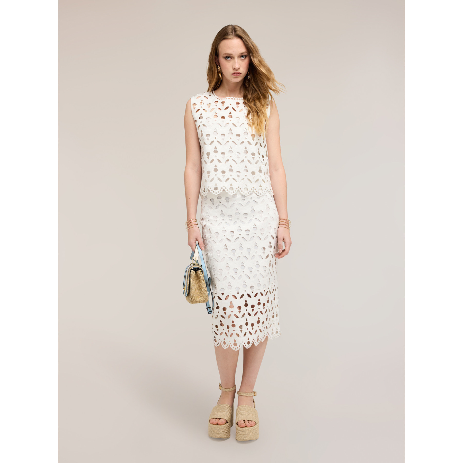 Motivi - Top en tejido coated efecto sangallo - Blanco