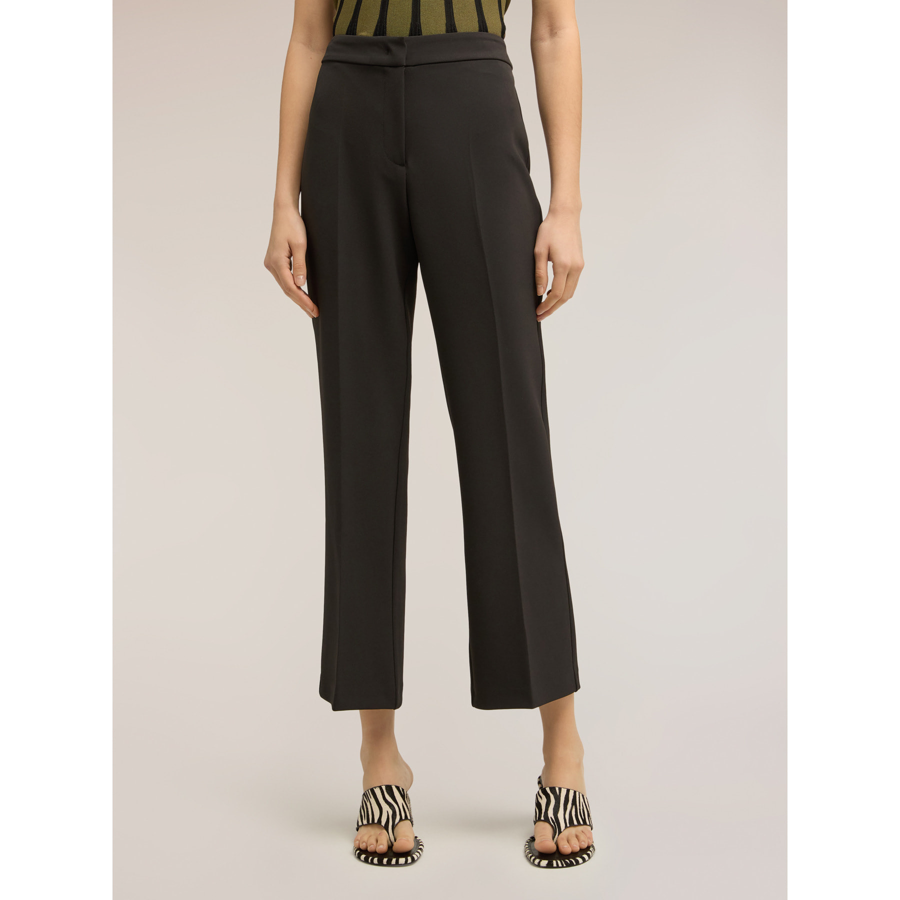 Motivi - Pantalones regular en cady crêpe - Negro