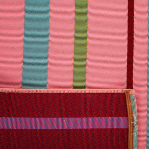 AZUR - Tapis intérieur/extérieur à rayures roses