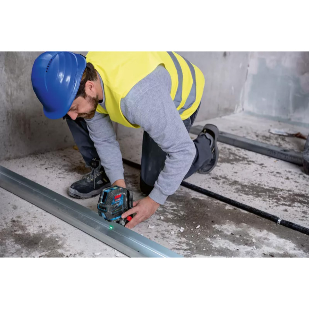 Laser points et lignes GCL 2-50 G Professional - BOSCH - avec piles et sacoche - 0601066M00