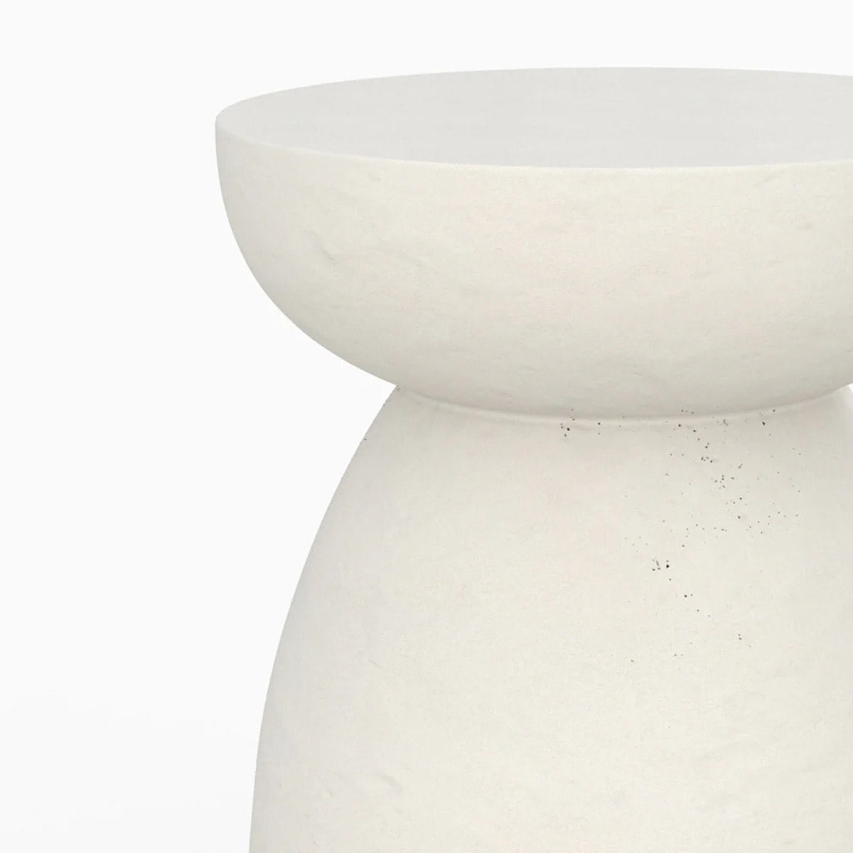 Table d'appoint ronde blanche en fibre d'argile effet béton D35 cm - Capri