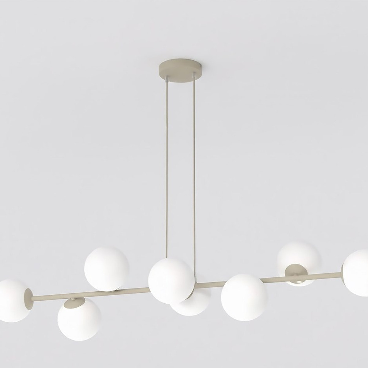 Lampada a sospensione Magnus in acciaio moka e vetro opalino