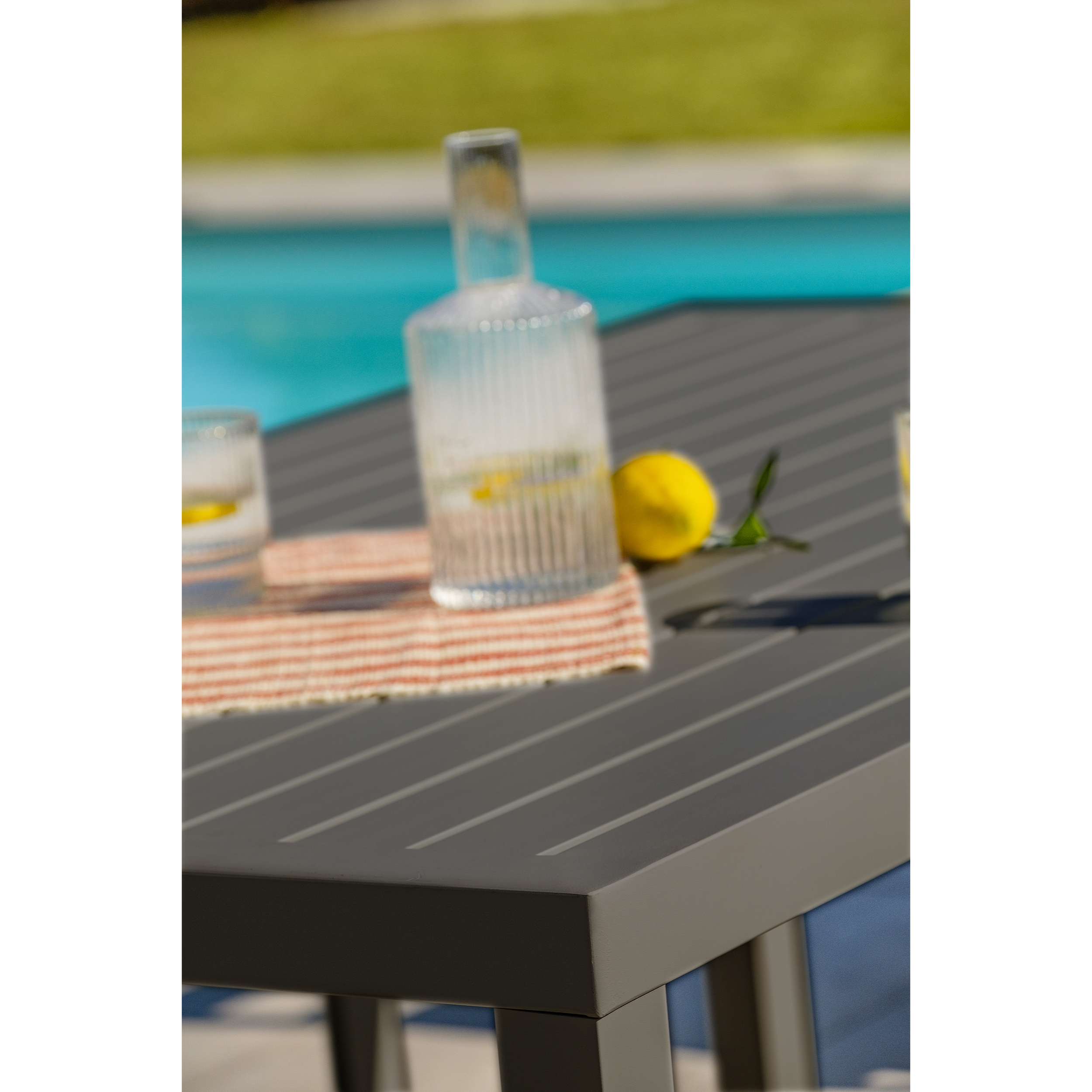 CAYENNE - Ensemble repas de jardin 7 places en aluminium gris anthracite