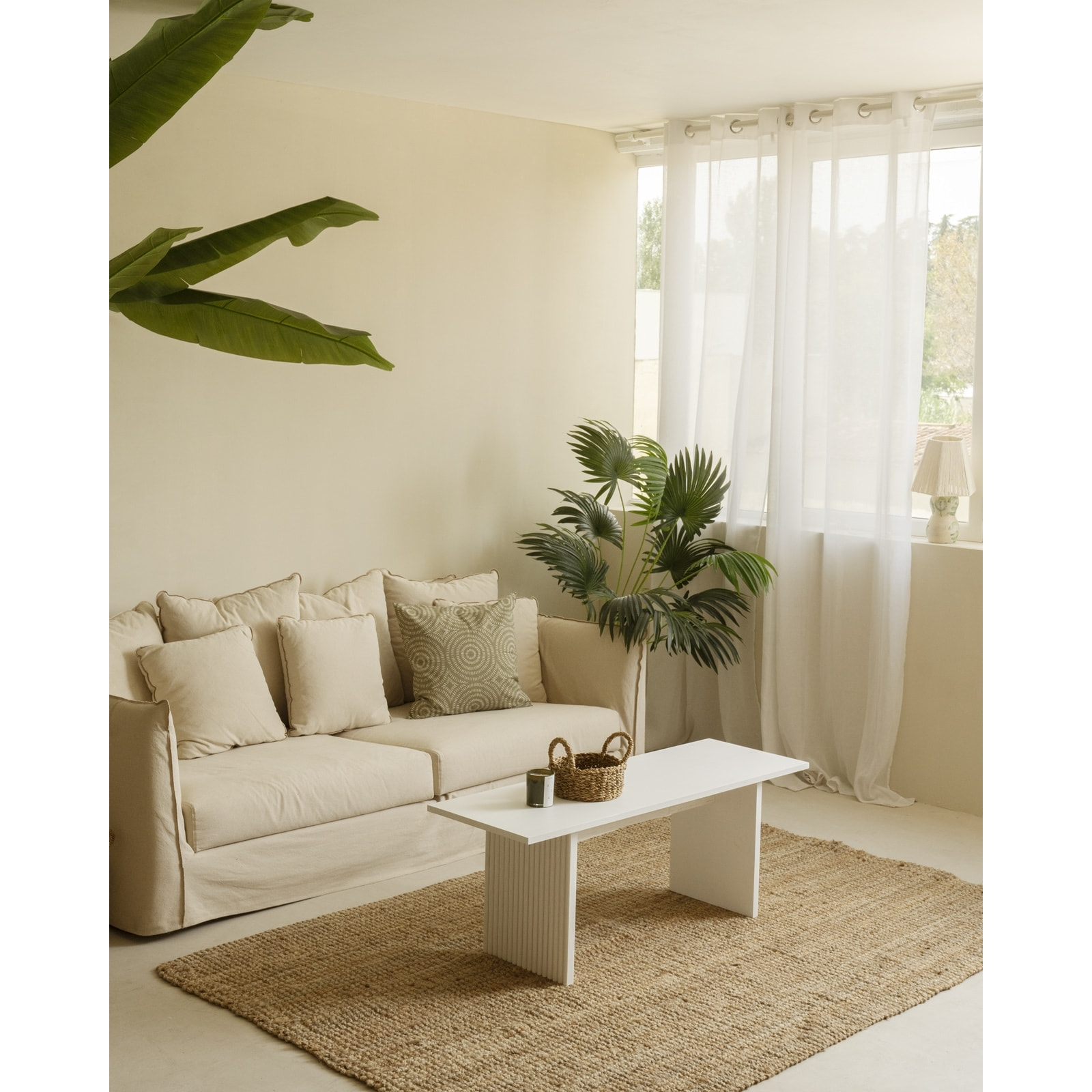 Table basse en bois massif ton blanc 120cm Hauteur: 45 Longueur: 120 Largeur: 55
