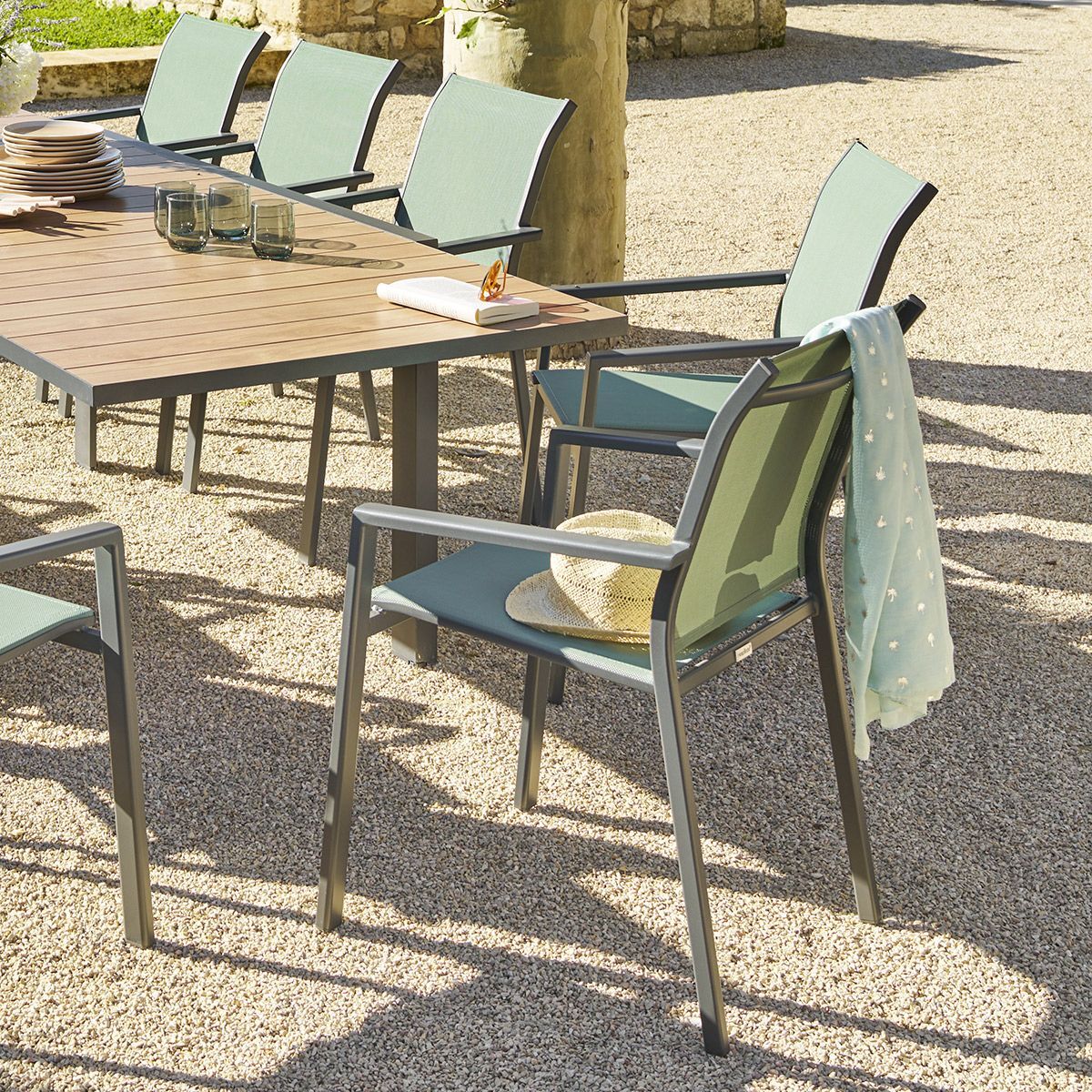 Fauteuil de jardin empilable "Essentia" vert olive & graphite en aluminium traité epoxy