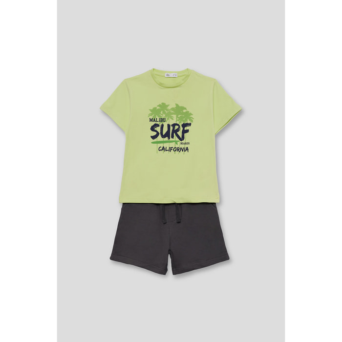 Conjunto Niño Surf California Camiseta “Malibu Surf” con Estampado + Shorts Gris Oscuro 100% Algodón, Cintura Elástica con Cordón | Color: Gris oscuro | Street Monkey