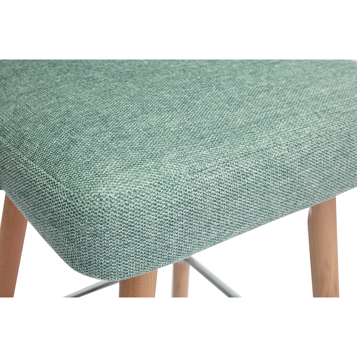 Tabourets de bar scandinaves pivotants 360° en tissu effet velours texturé vert céladon et bois hêtre massif H65 cm (lot de 2) HASTA