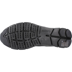 Sneakers de  Mujer de la marca GEOX  modelo D SUKIE B NEGRO