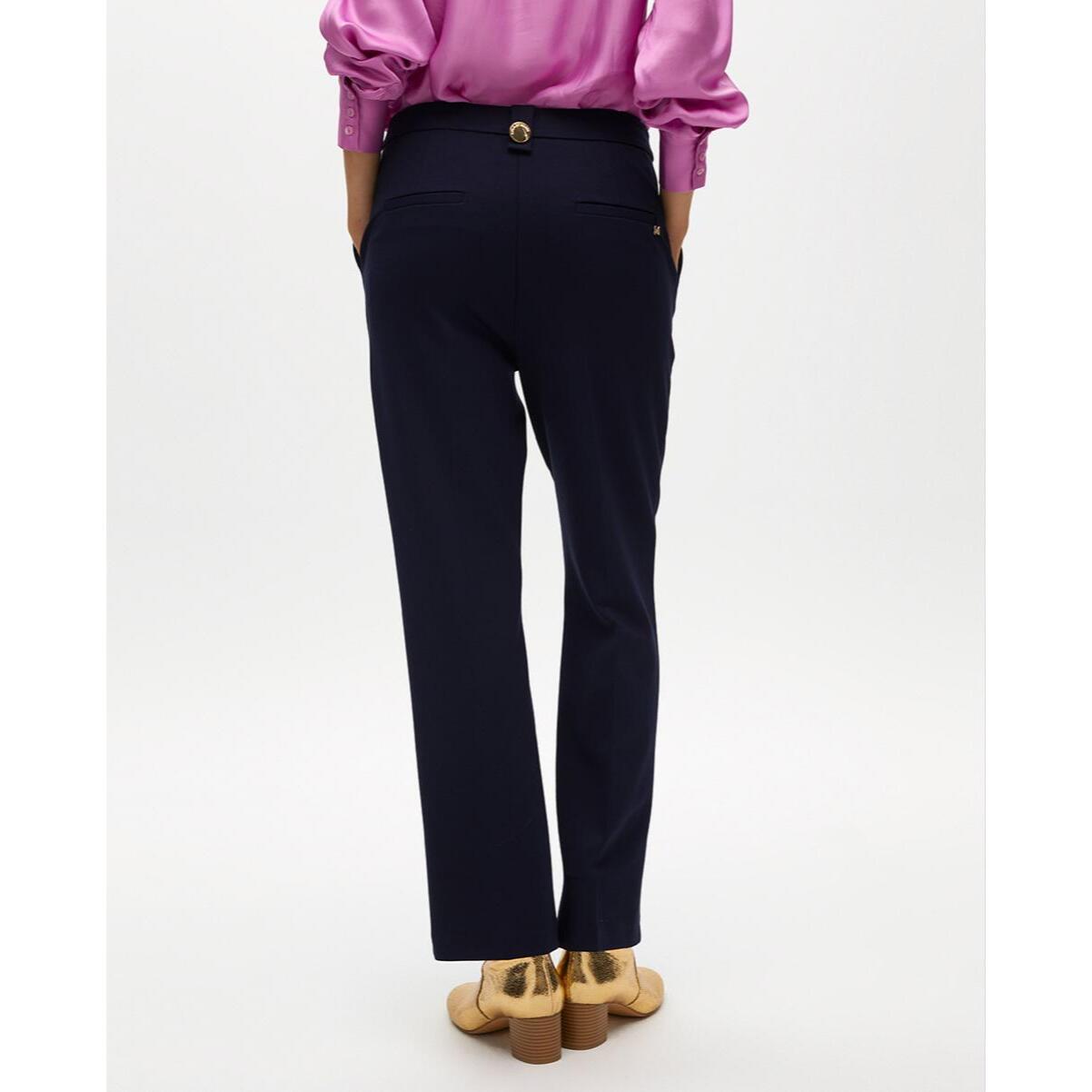 Pantaloni in maglia con bottoni