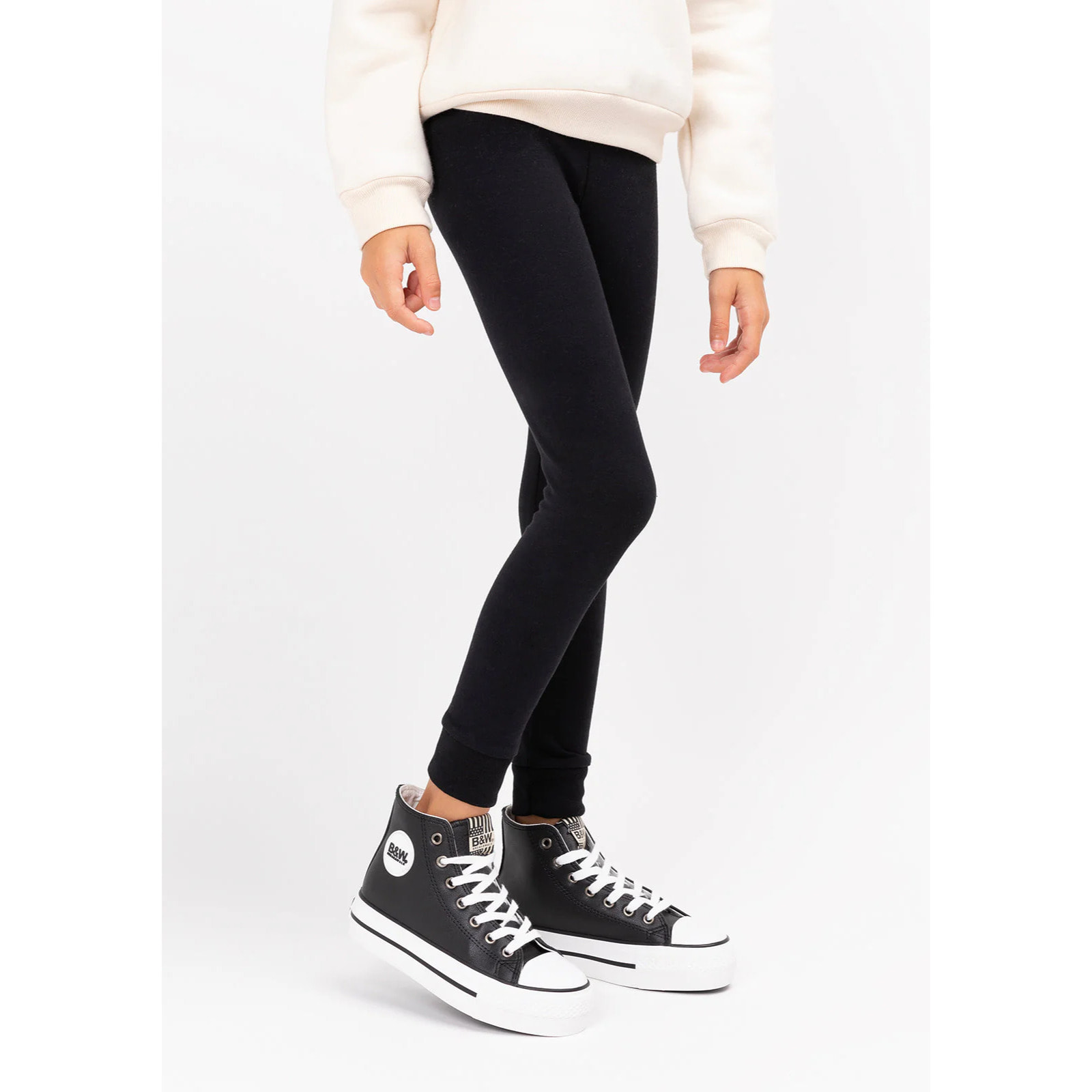 Joggers de punto negros de niña