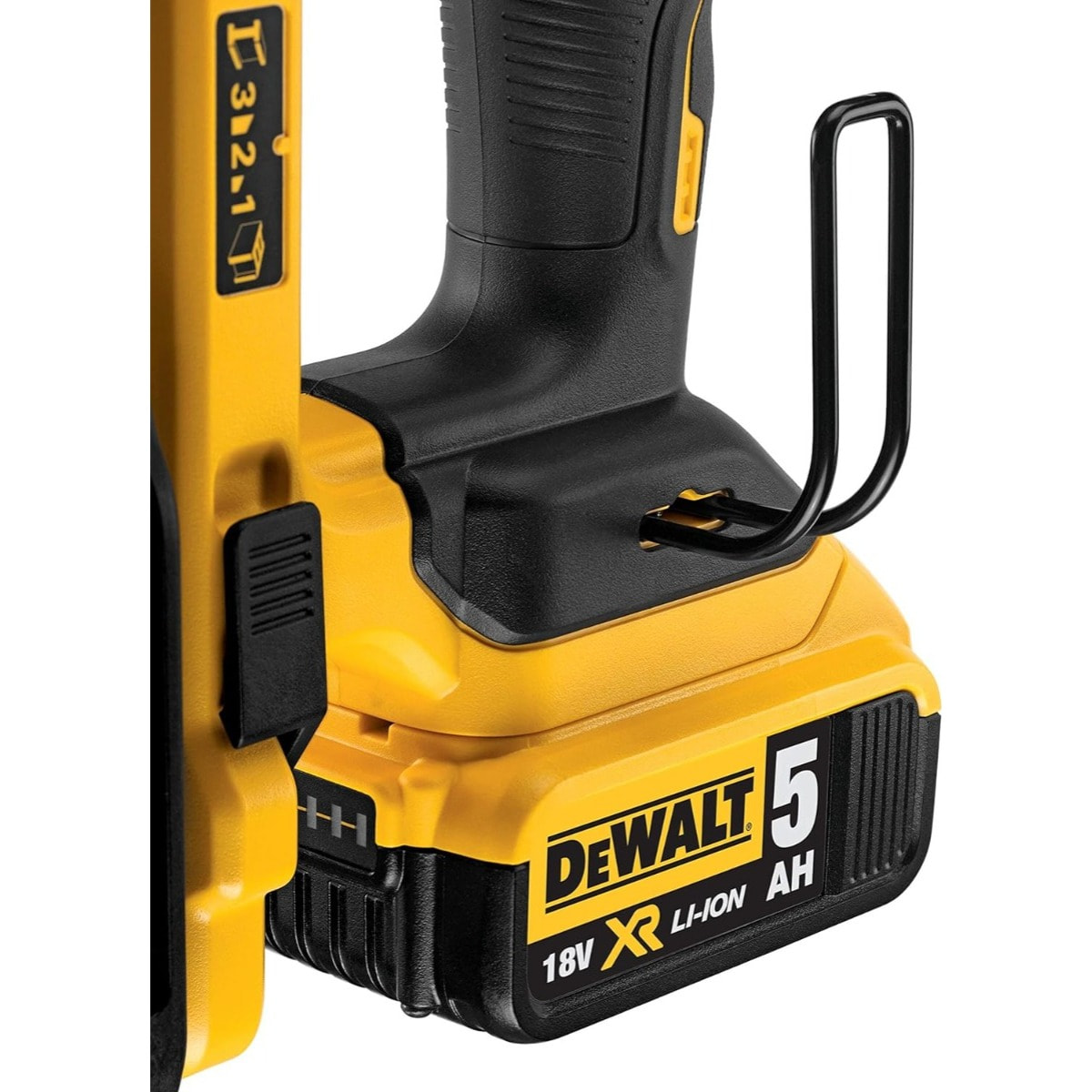 Cloueur XR 18V - béton et acier - DEWALT - avec 2 batteries 18V 5Ah li-ion + chargeur + accessoires + TOUGHSYSTEM - DCN890P2