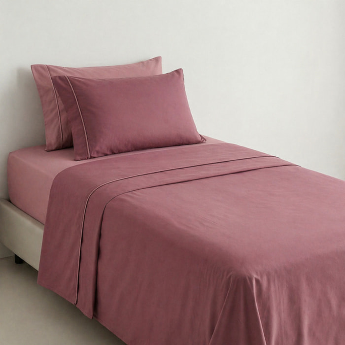 Completo lenzuola una piazza e mezza in cotone bicolore morbido e traspirante, set letto con lenzuolo sopra, sotto con angoli e federa, design con piping a contrasto elegante, tessuto leggero e resistente 116 gsm, certificato OEKO-TEX, comfort quotidiano