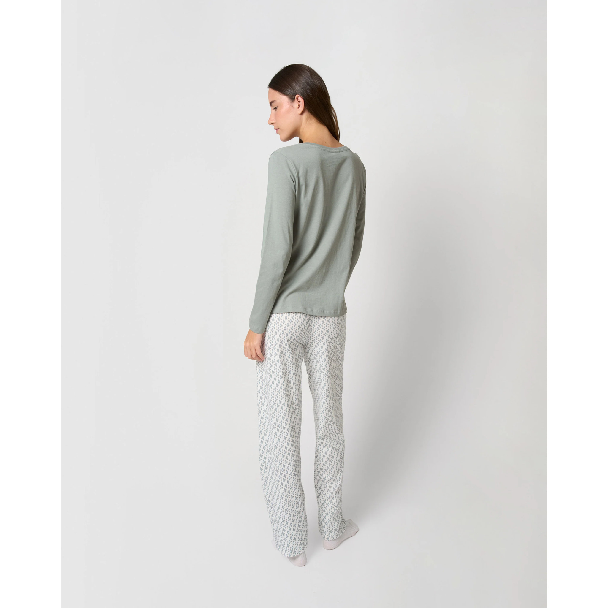 Pijama largo de algodón con escote pico nerdana verde menta