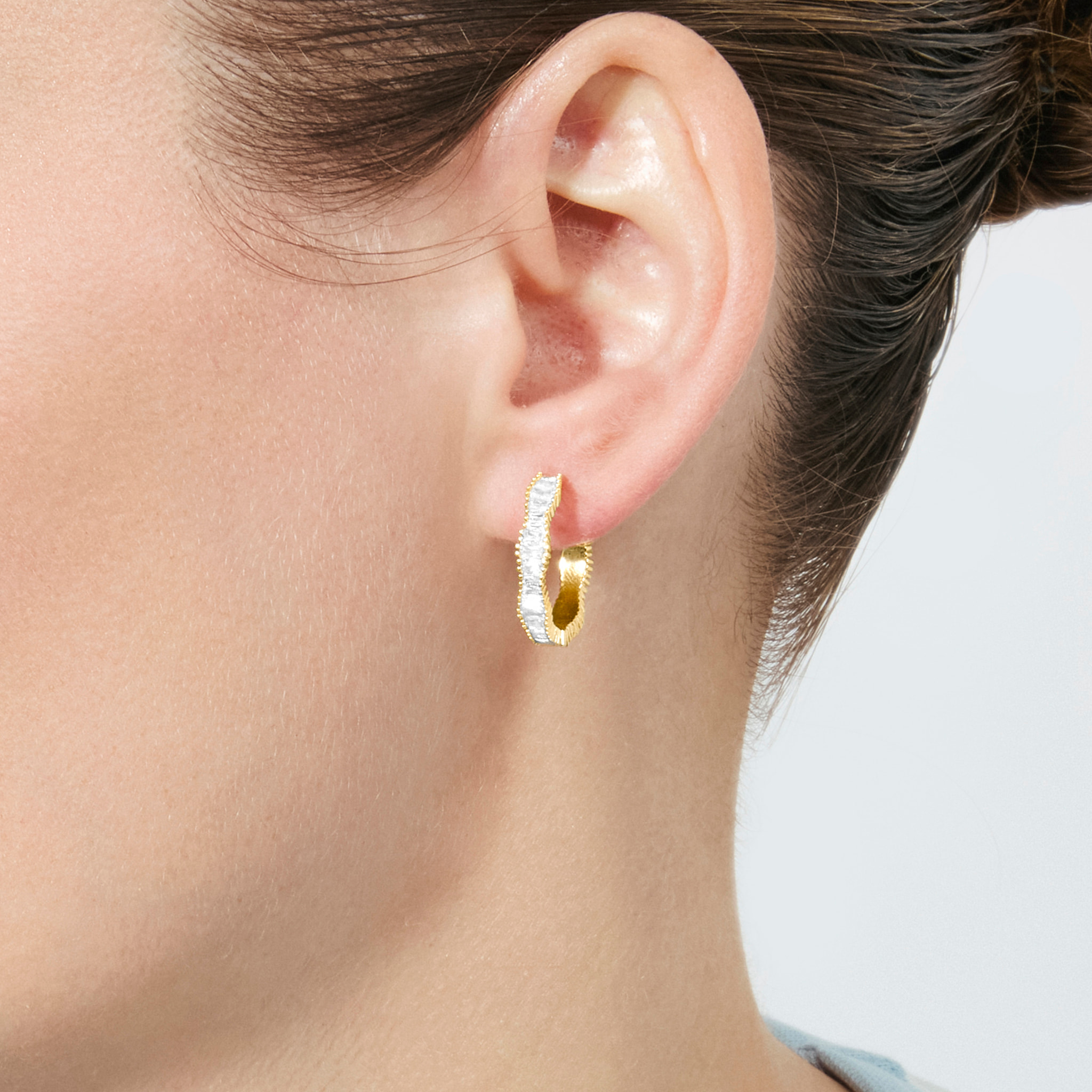 Pendientes Sadim acabado oro amarillo 18k