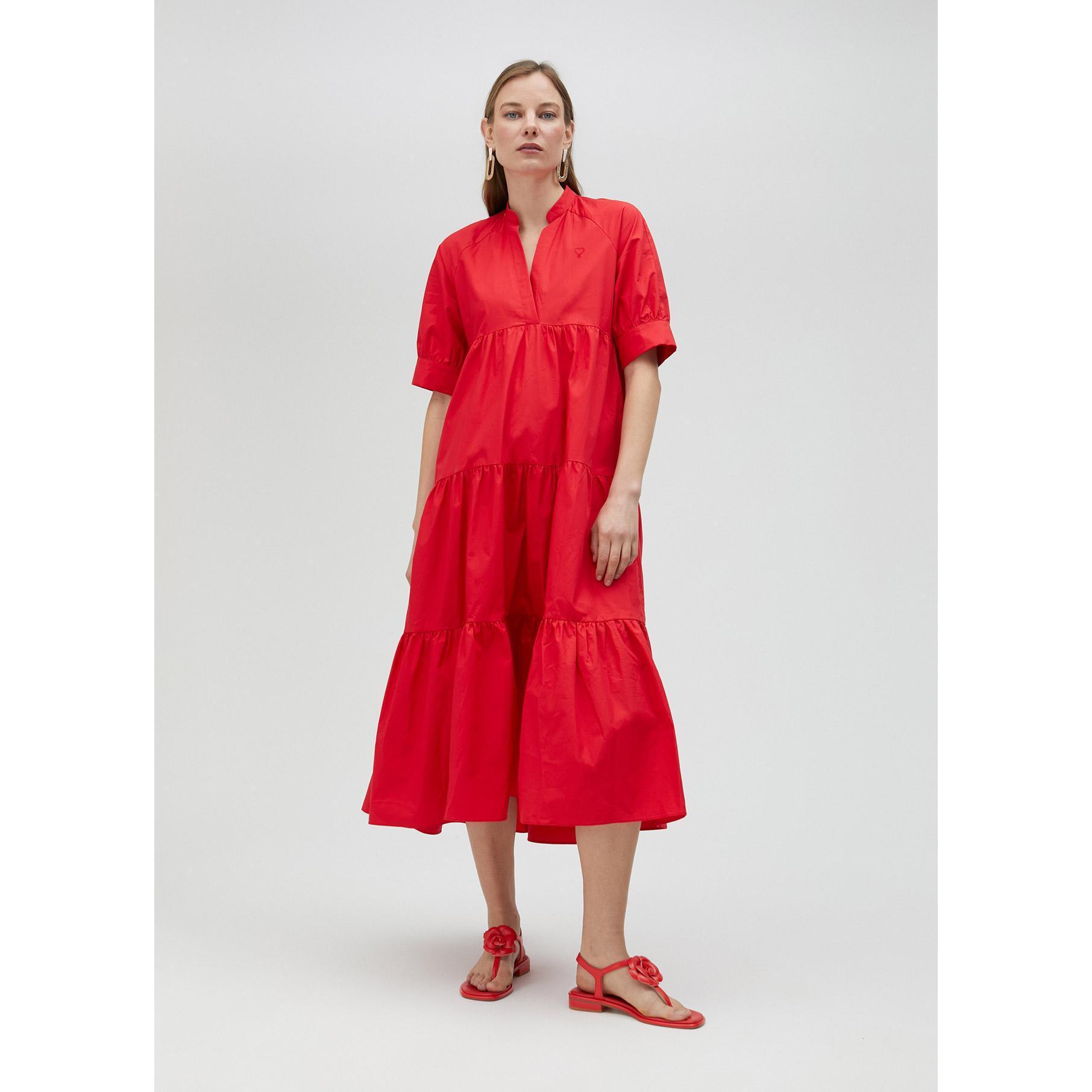 Vestito lungo con volant